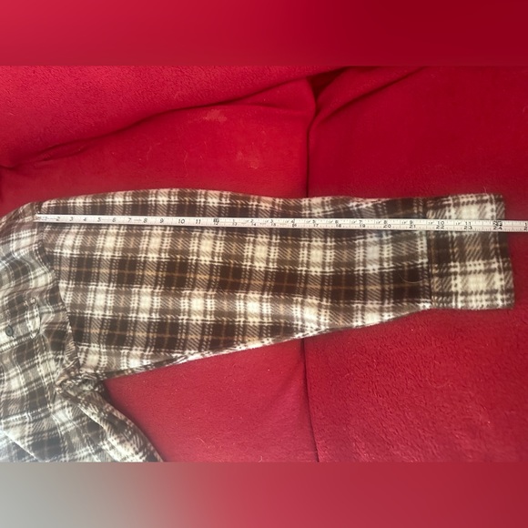 Men’s Croft&Barrow Flannel Shirt Size LG Plaid Brown Tan Long Sleeve Pockets EUC - Picture 7 of 12